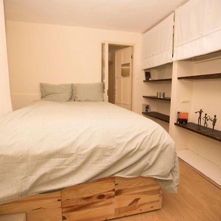 Historic 4-Bedroom Gem With Private Garden, Steps From Old City & Mamila Complex Jeruzsálem Kültér fotó